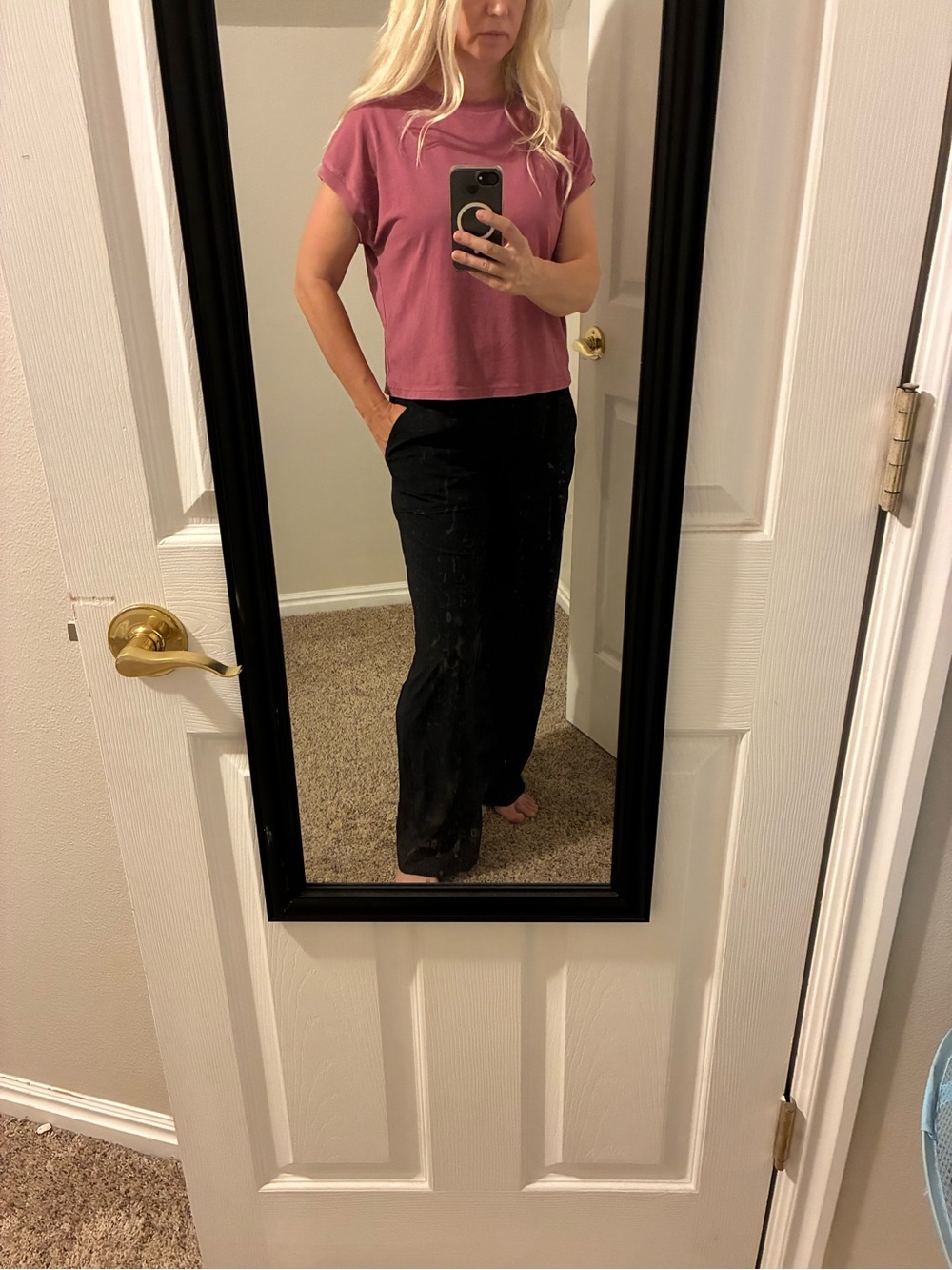 Athleta Black Wide-Leg Pull-On Pants pockets size 8 silky poly blend Athleisure - Picture 2 of 8
